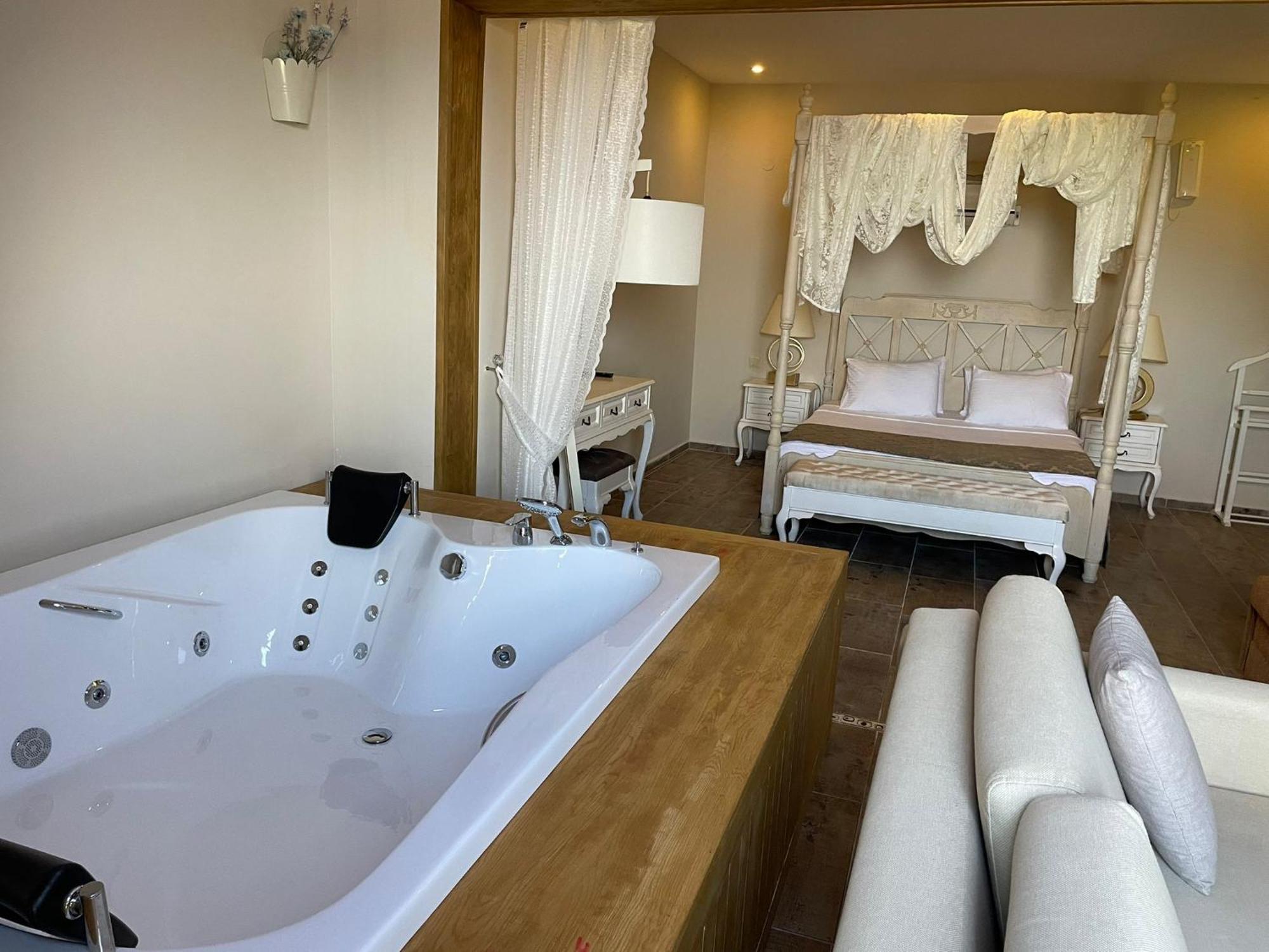 Alya Villa Butik Hotel Turunç Zewnętrze zdjęcie